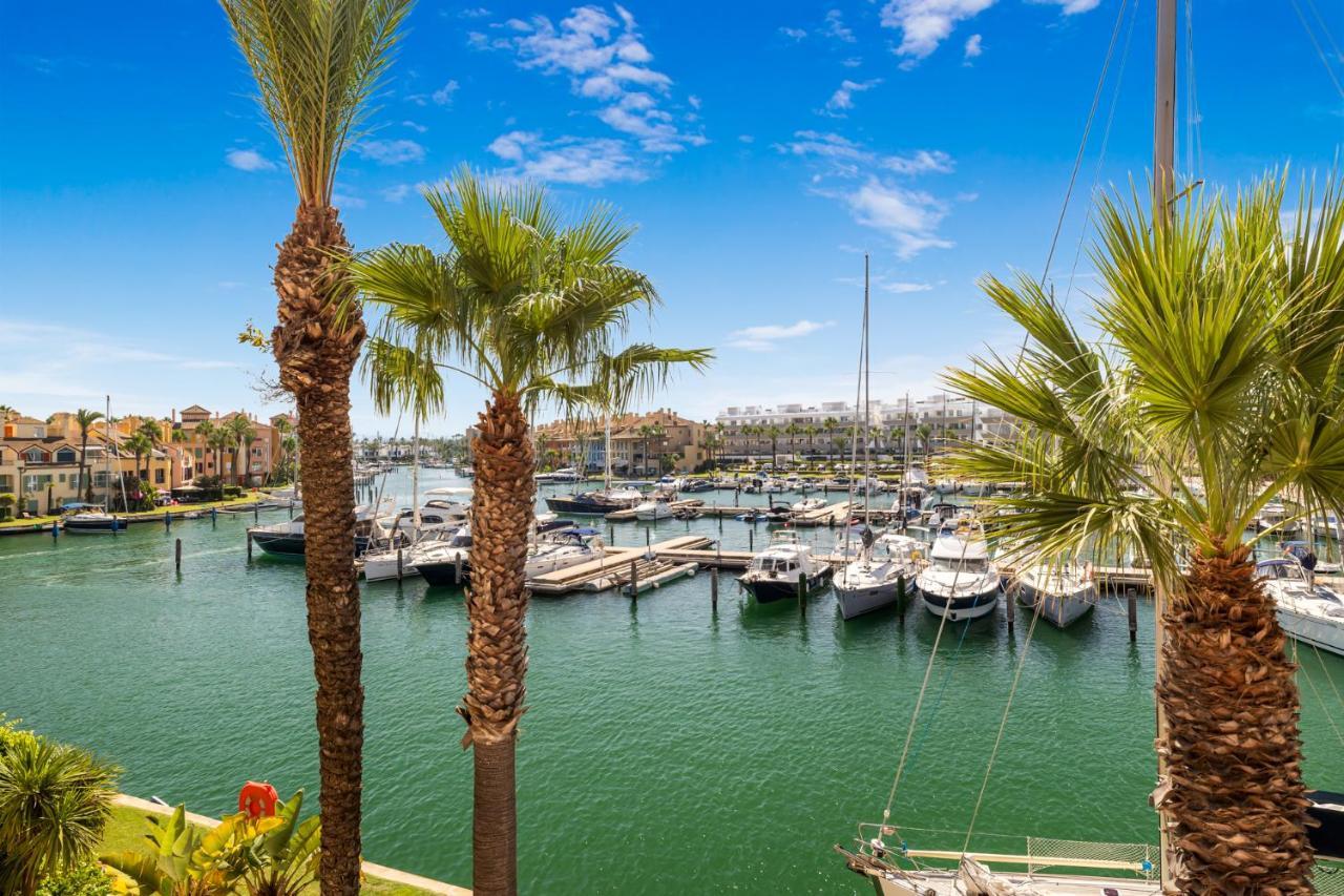 Apartmán Luxury Penhouse, Sotogrande Marina - Located In An Exclusive Island Of The Marina Exteriér fotografie
